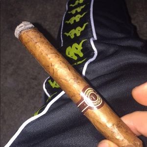 Meet your Posher, Geoffrey